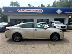 2018 Lexus ES  2018 Lexus ES