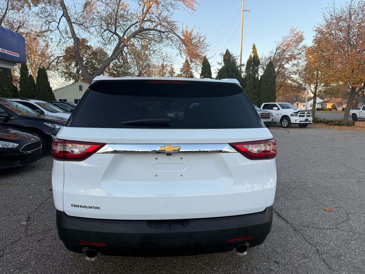 2020 Chevrolet Traverse LS photo 4