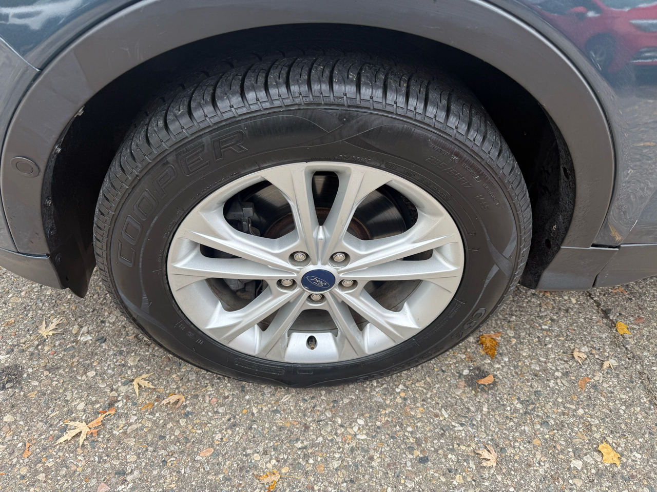 2019 Ford Escape Titanium photo 3