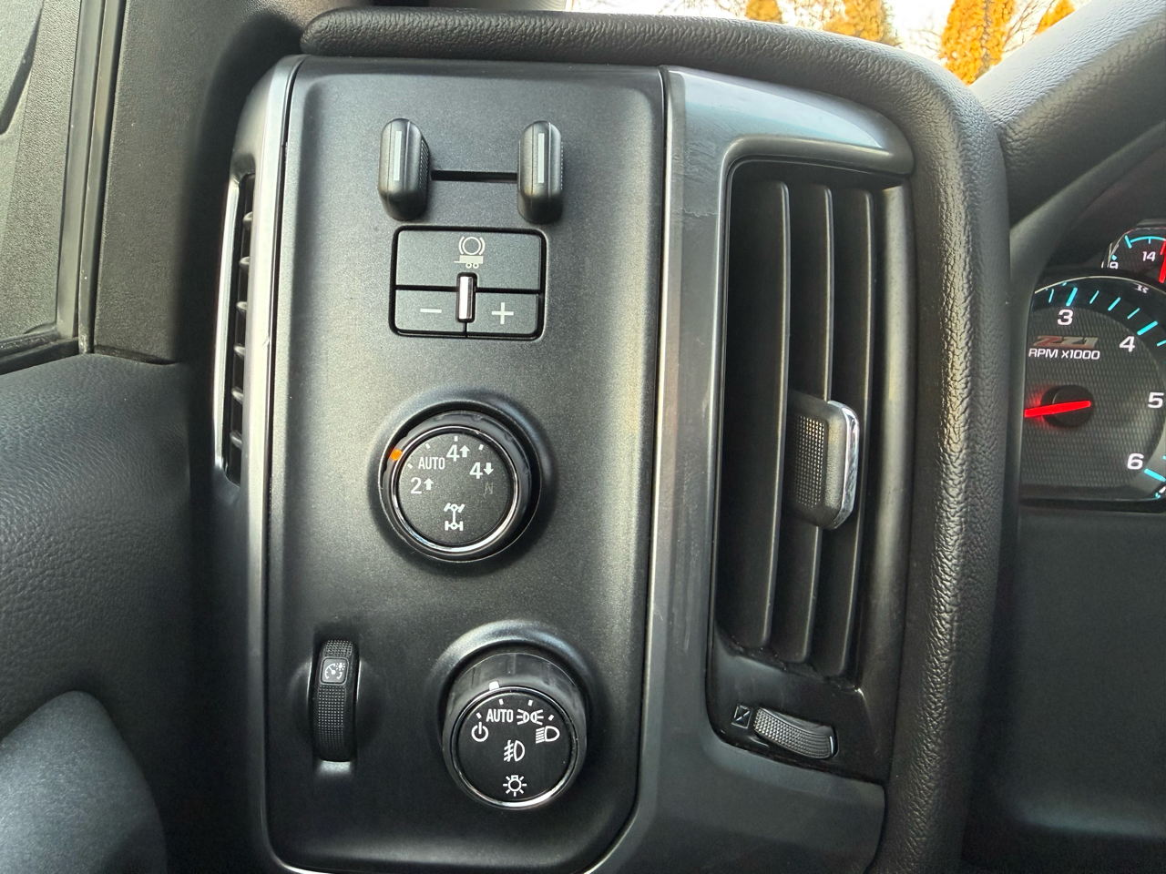 Chevrolet Silverado 1500  2015