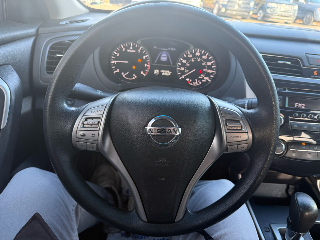 Nissan Altima  2015