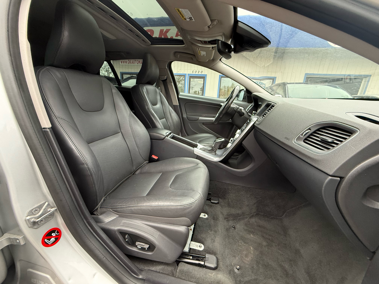 Volvo V60 Cross Country  2018