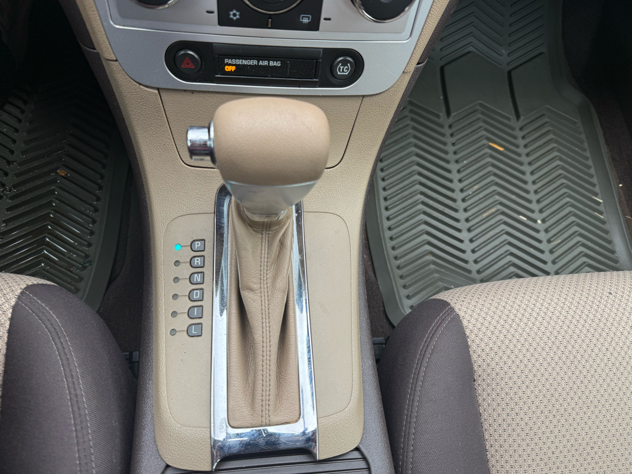 Chevrolet Malibu  2010