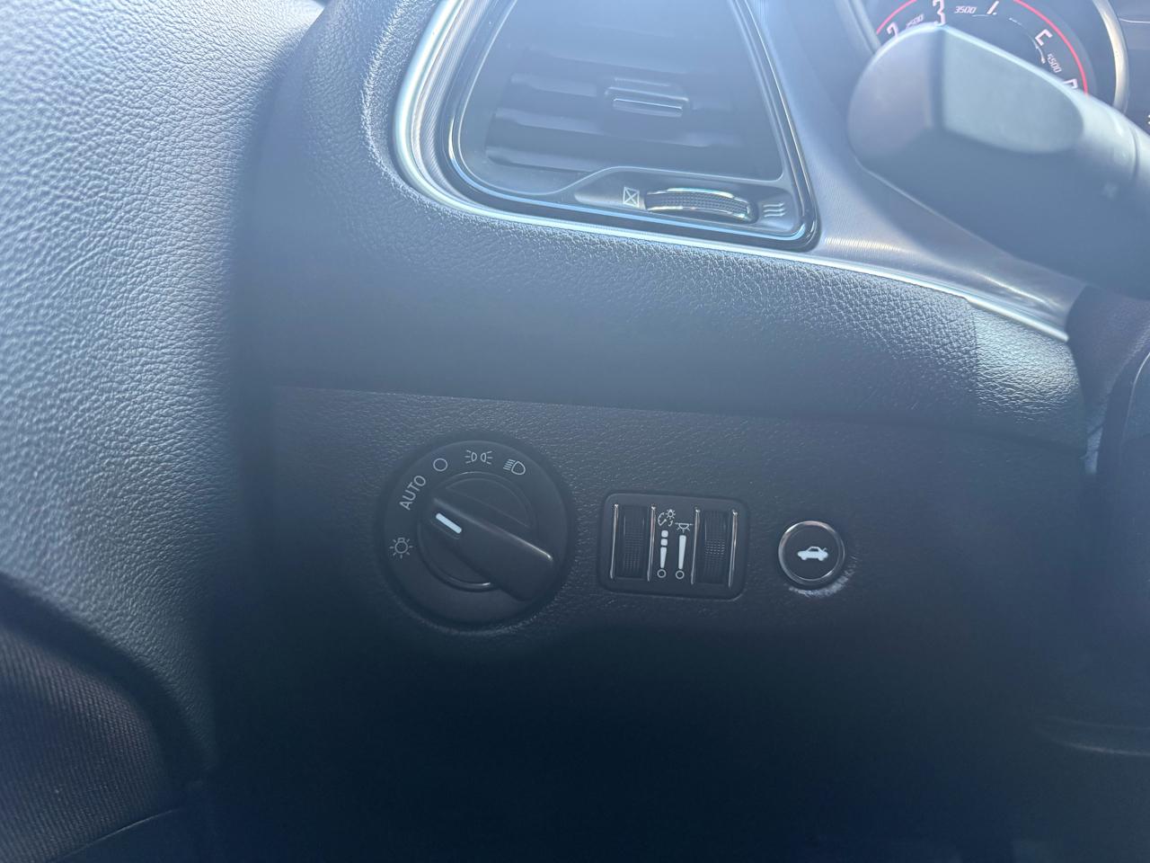 Dodge Challenger  2021