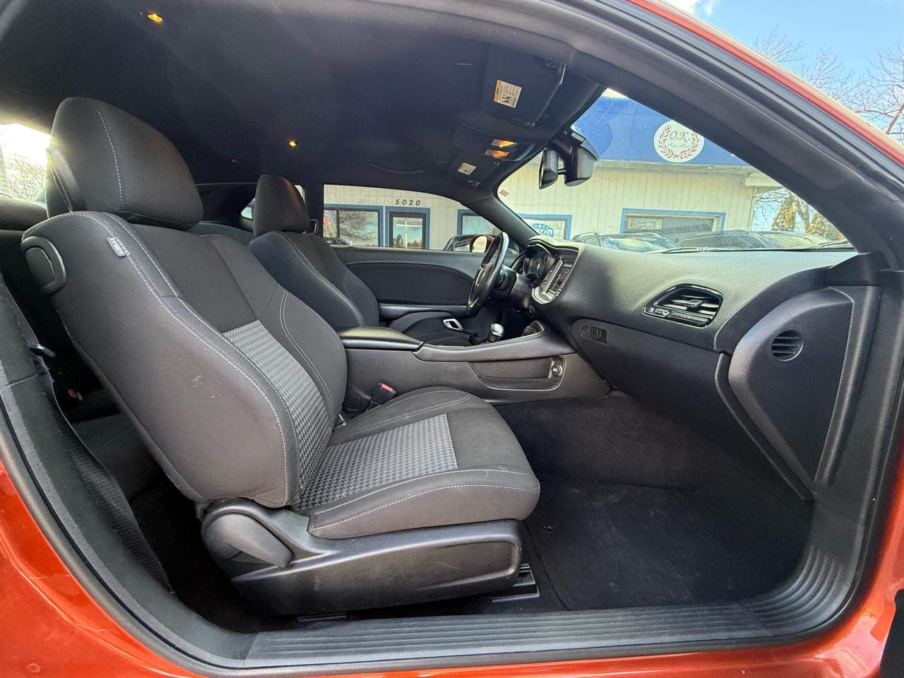 Dodge Challenger  2021