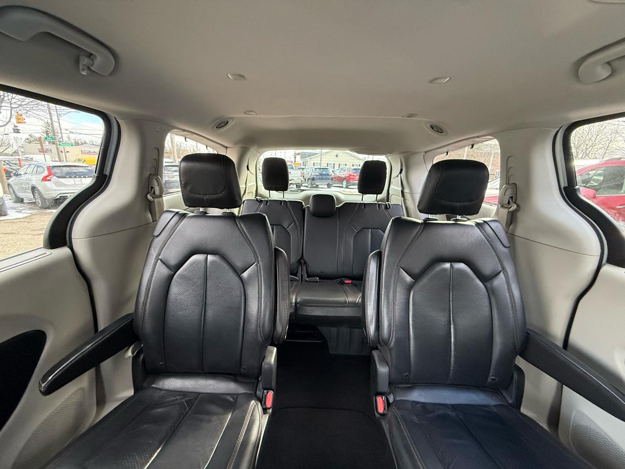 Chrysler Pacifica  2020