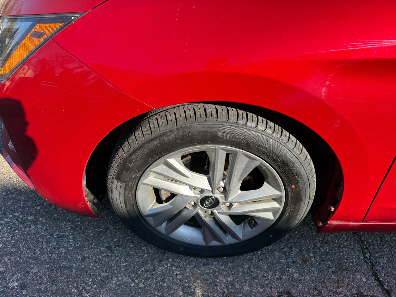 Hyundai Elantra  2020