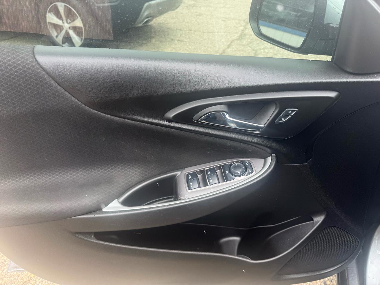 Chevrolet Malibu  2025