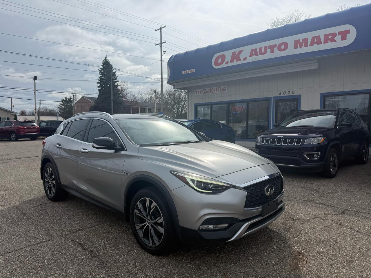 Infiniti QX30  2018