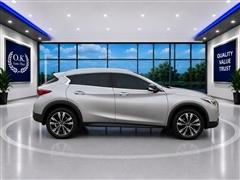 2018 Infiniti QX30 