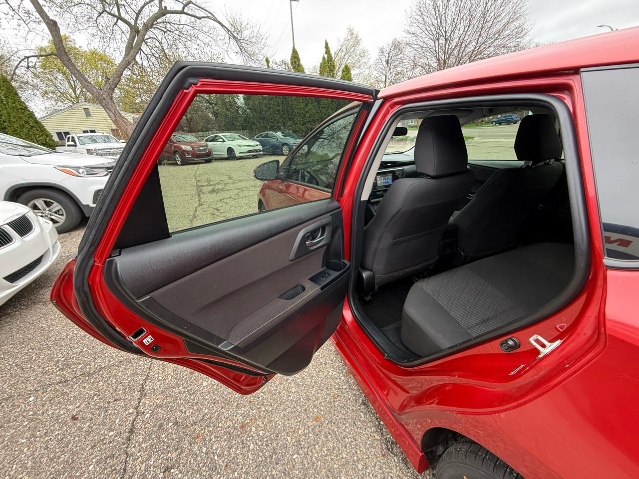 Toyota Corolla iM  2017