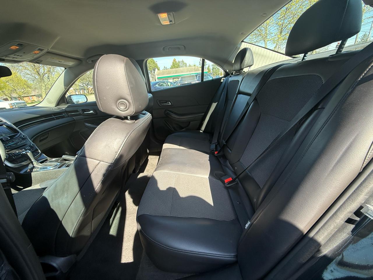 Chevrolet Malibu  2015