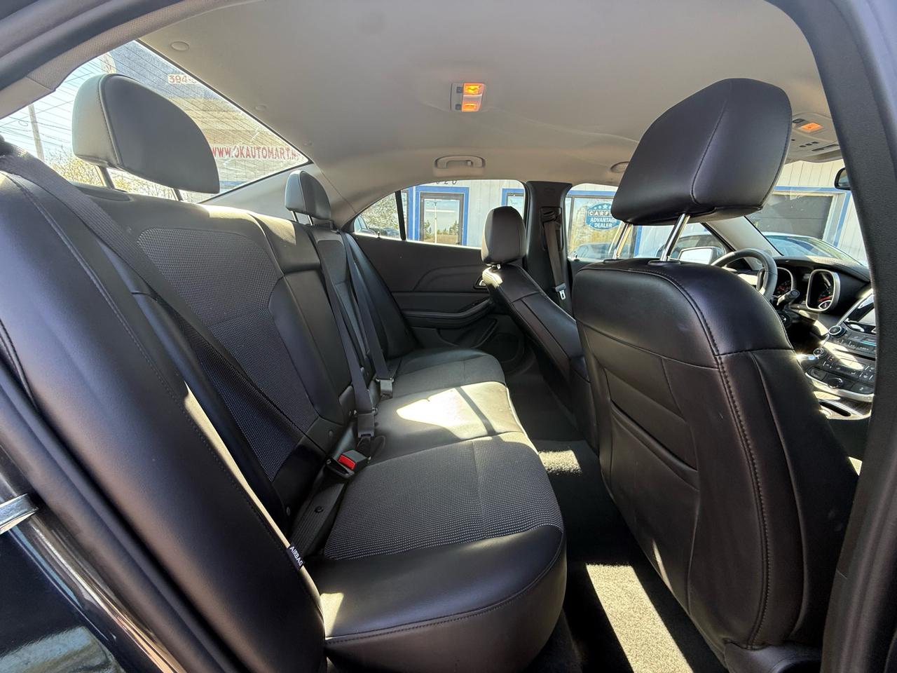 Chevrolet Malibu  2015