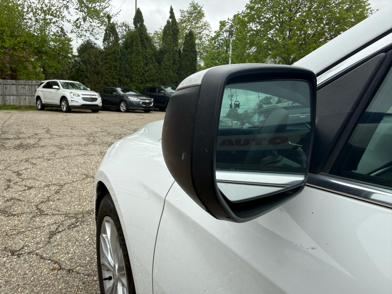 Chevrolet Malibu  2023