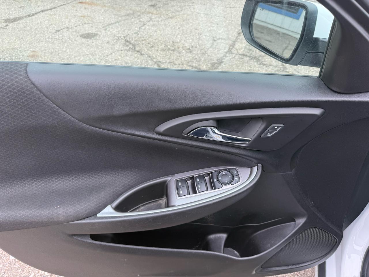 Chevrolet Malibu  2023