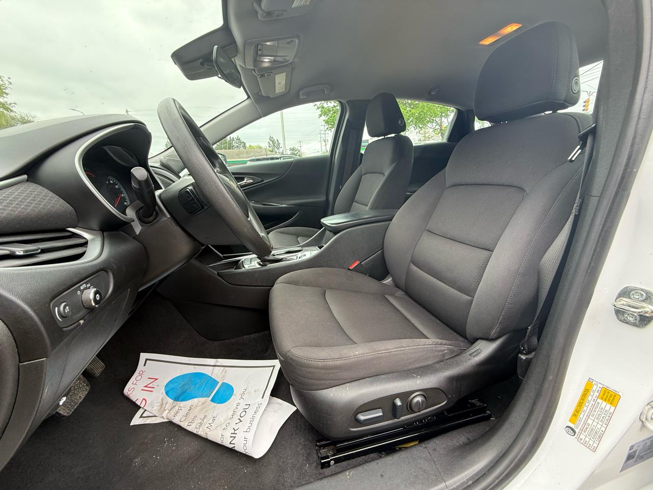 Chevrolet Malibu  2023