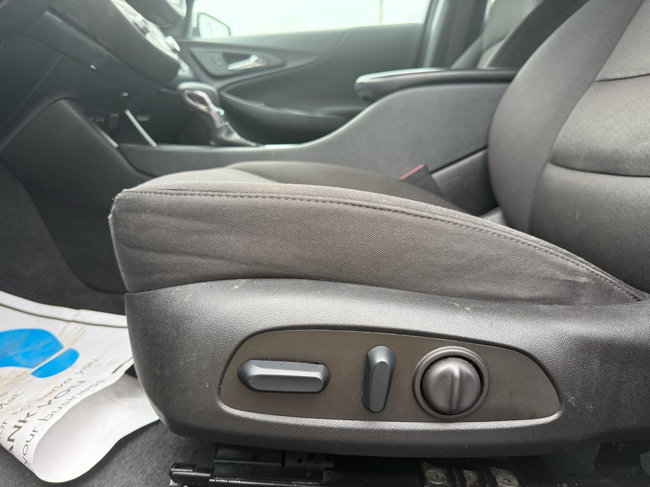 Chevrolet Malibu  2023