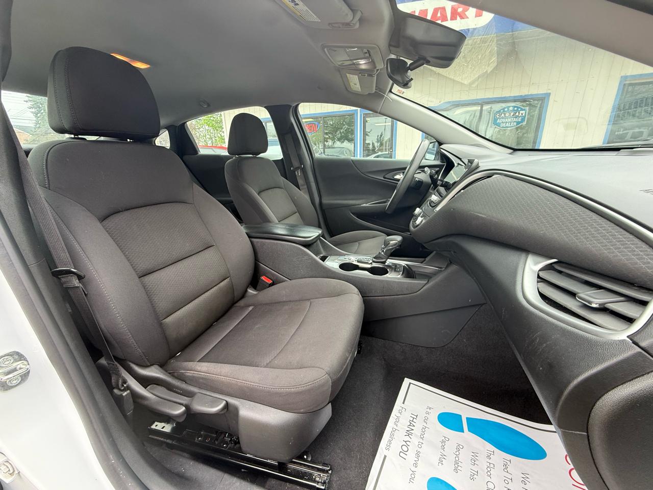 Chevrolet Malibu  2023