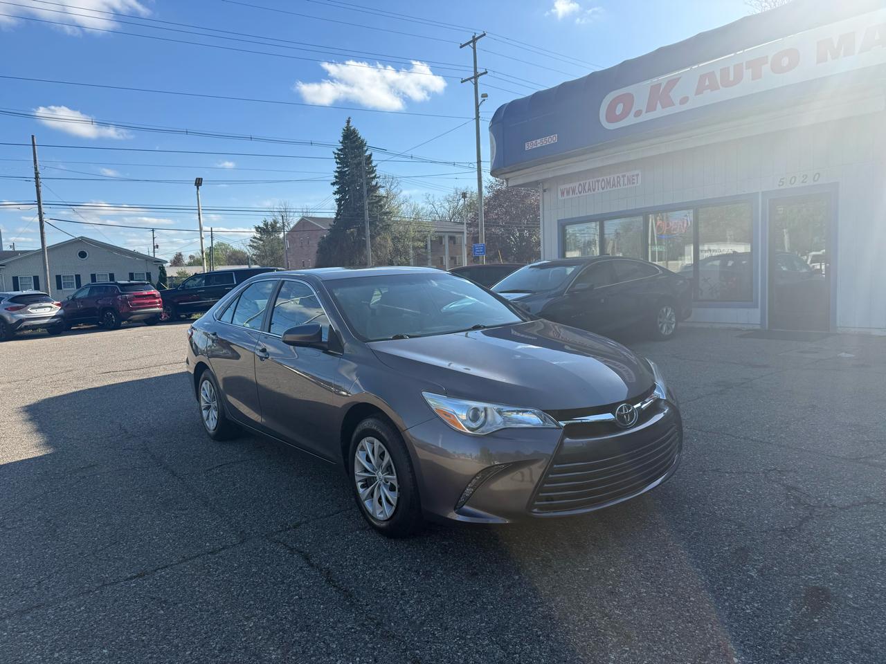 Toyota Camry  2017