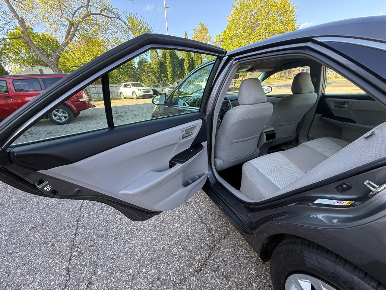 Toyota Camry  2017
