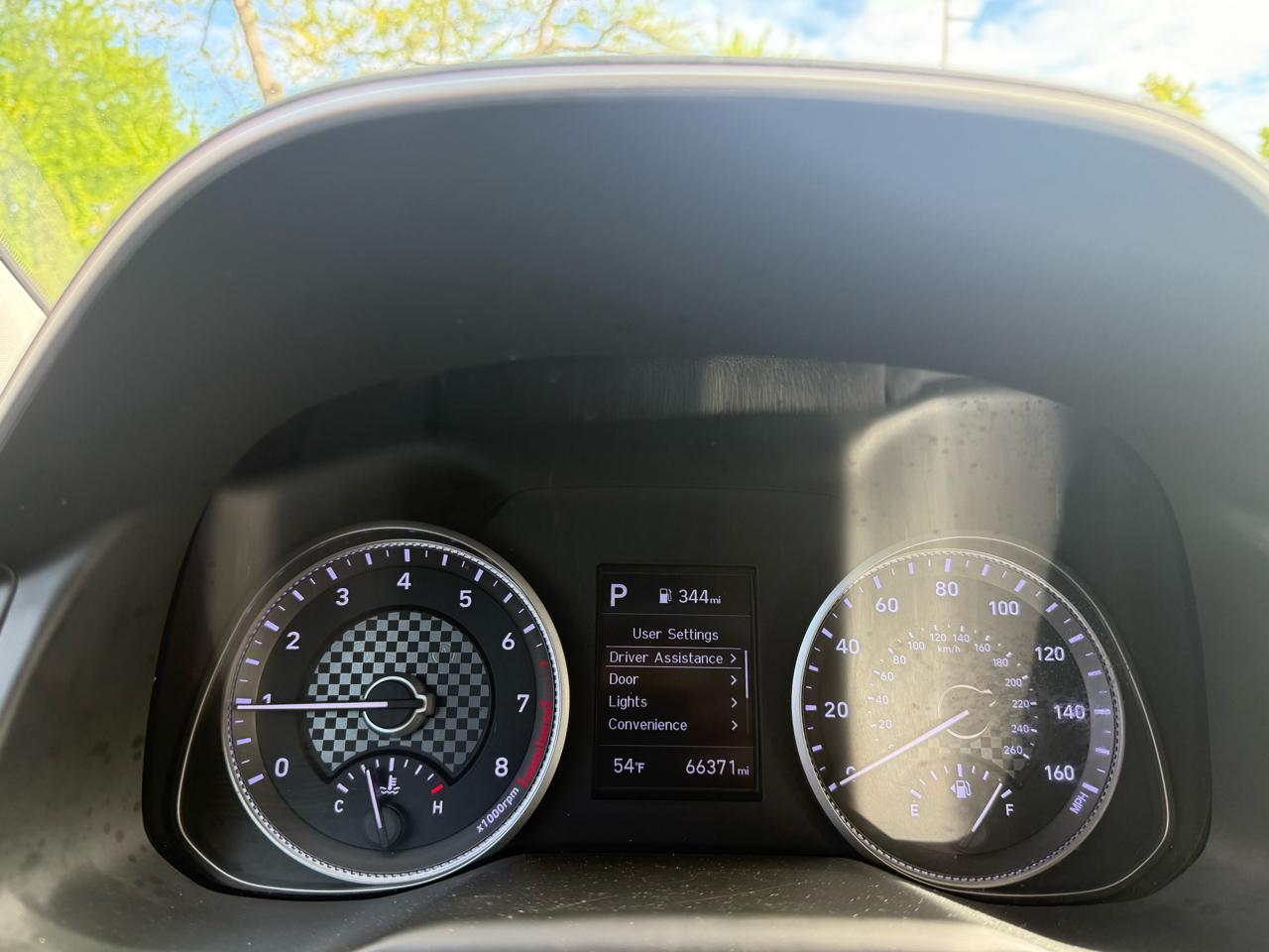 Hyundai Elantra  2020