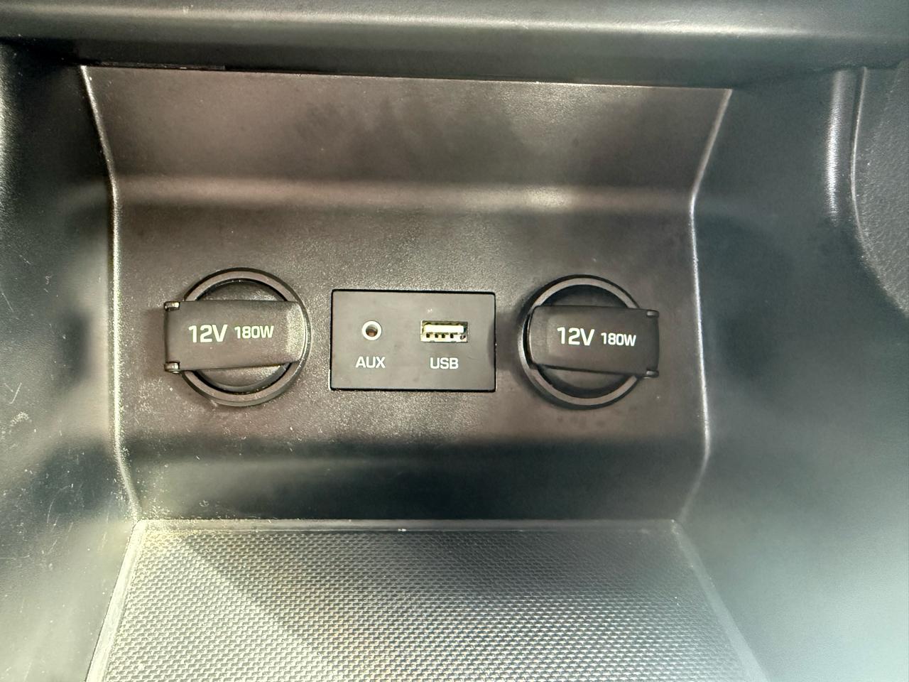 Hyundai Elantra  2020