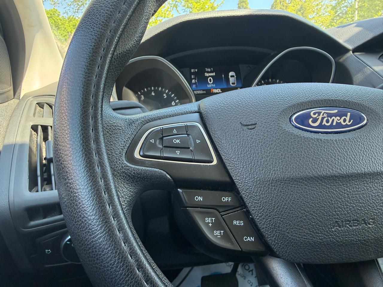 Ford Focus  2016