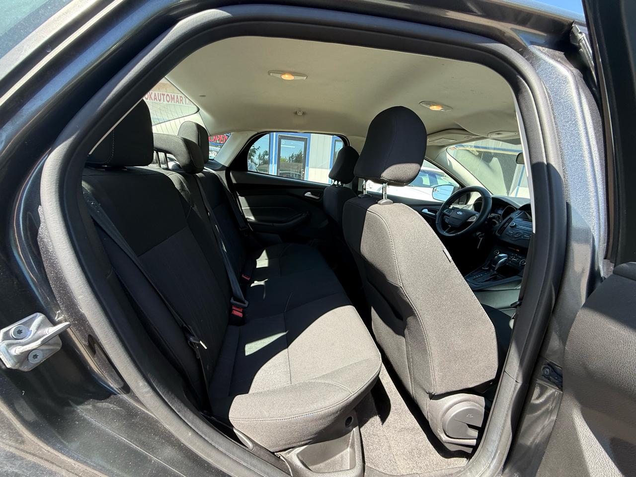 Ford Focus  2016