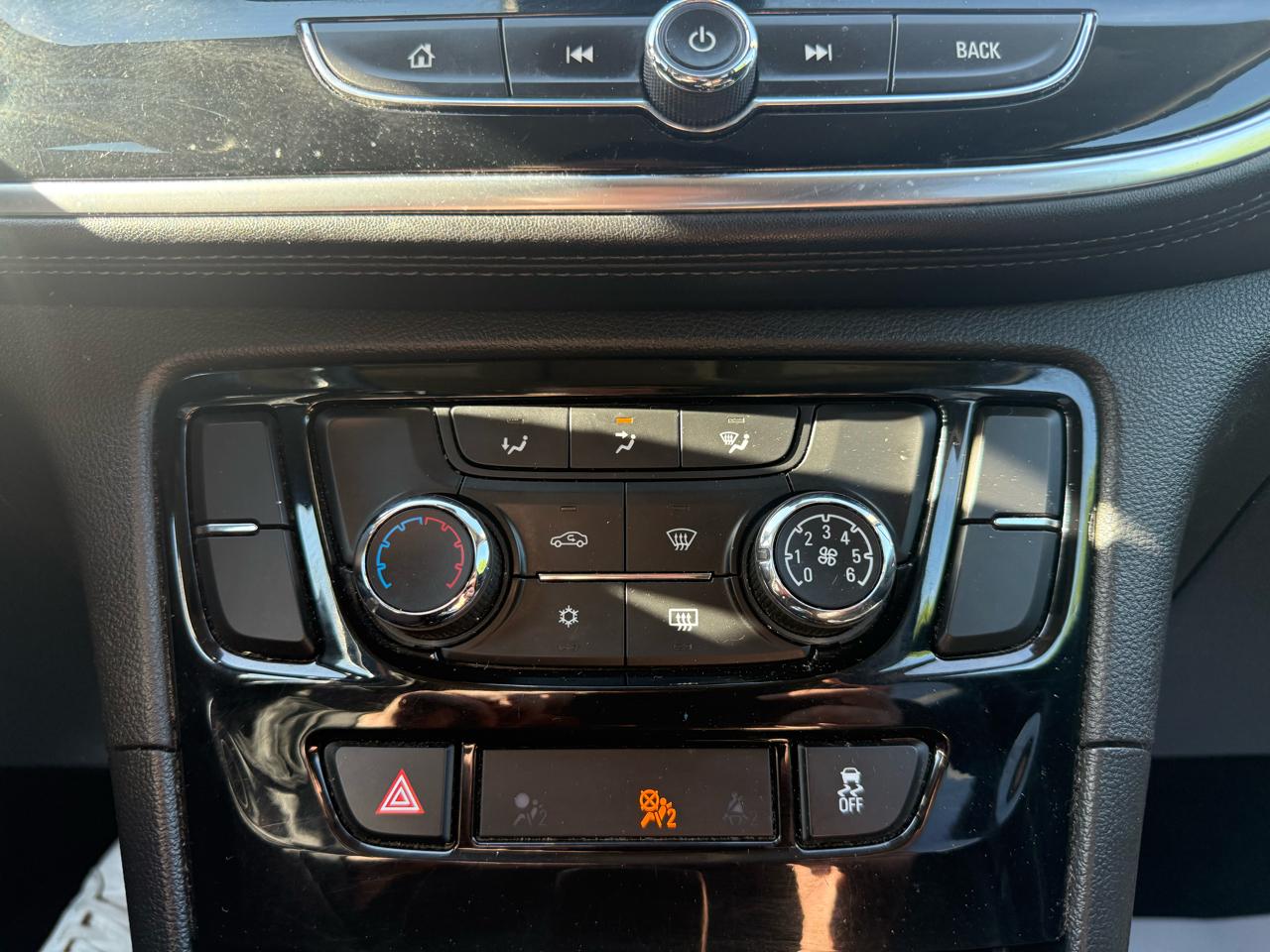Buick Encore  2018