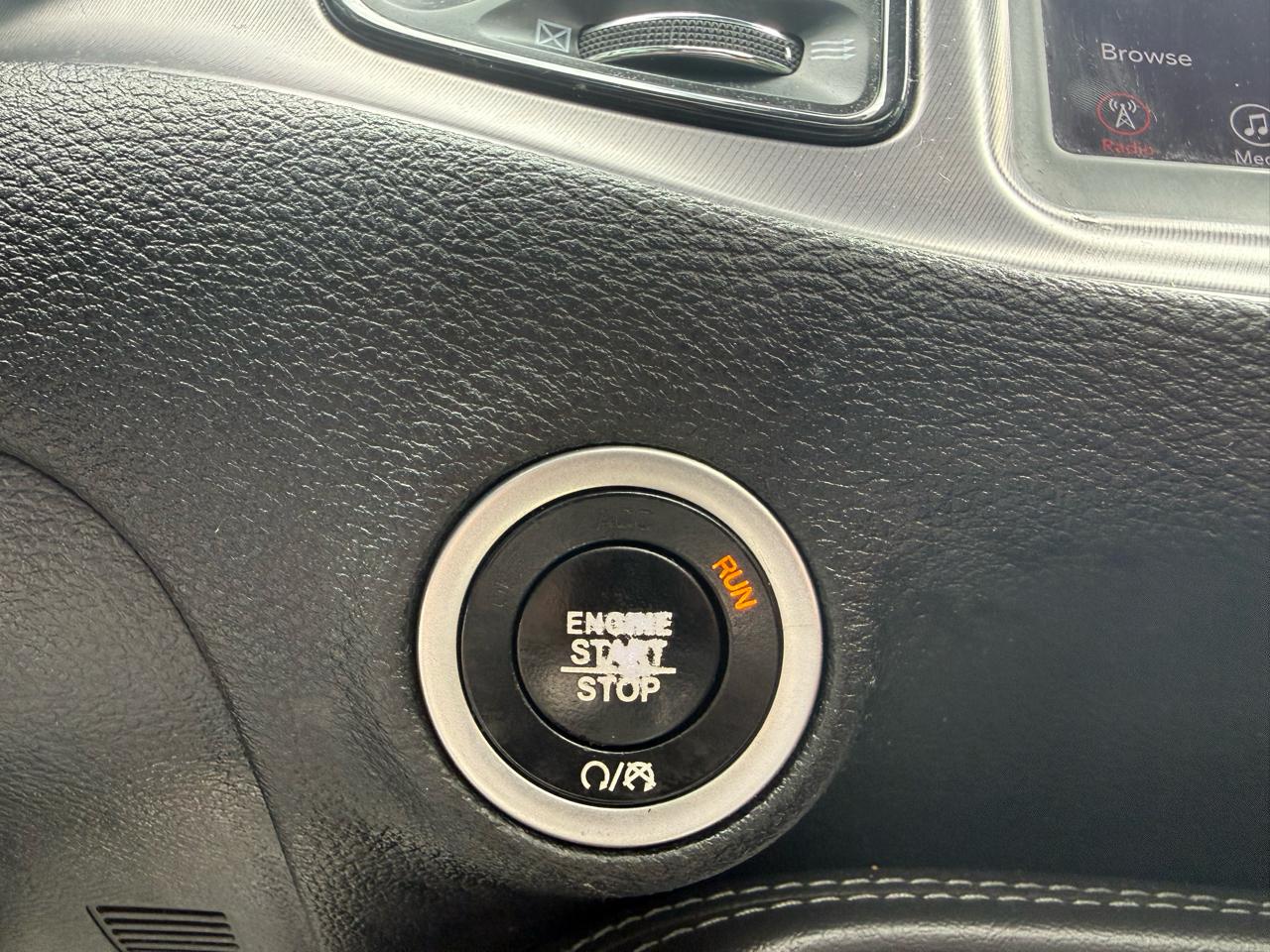 Dodge Challenger  2019