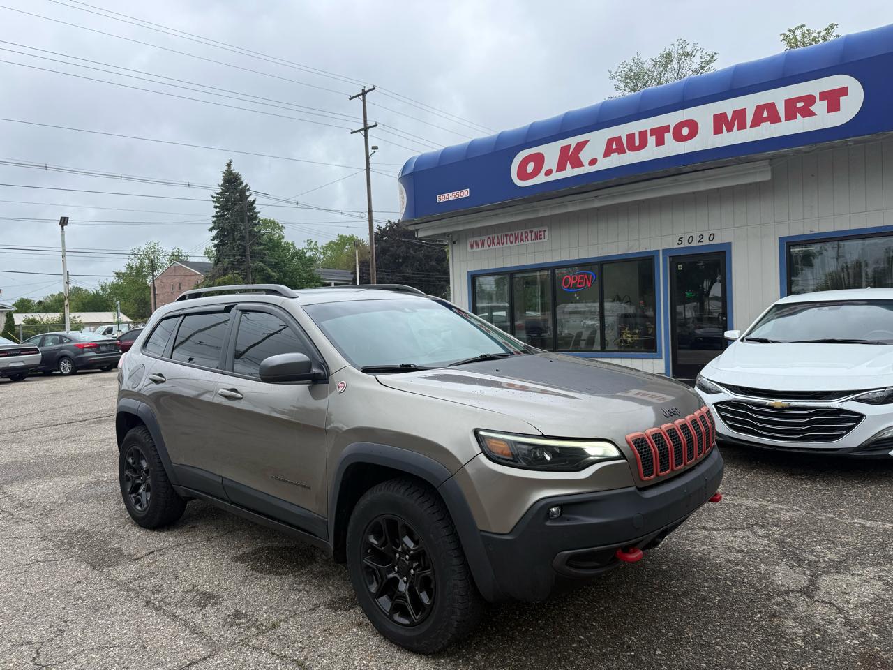 Jeep Cherokee  2021