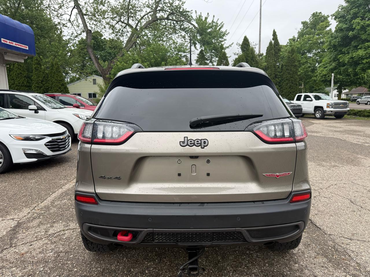 Jeep Cherokee  2021