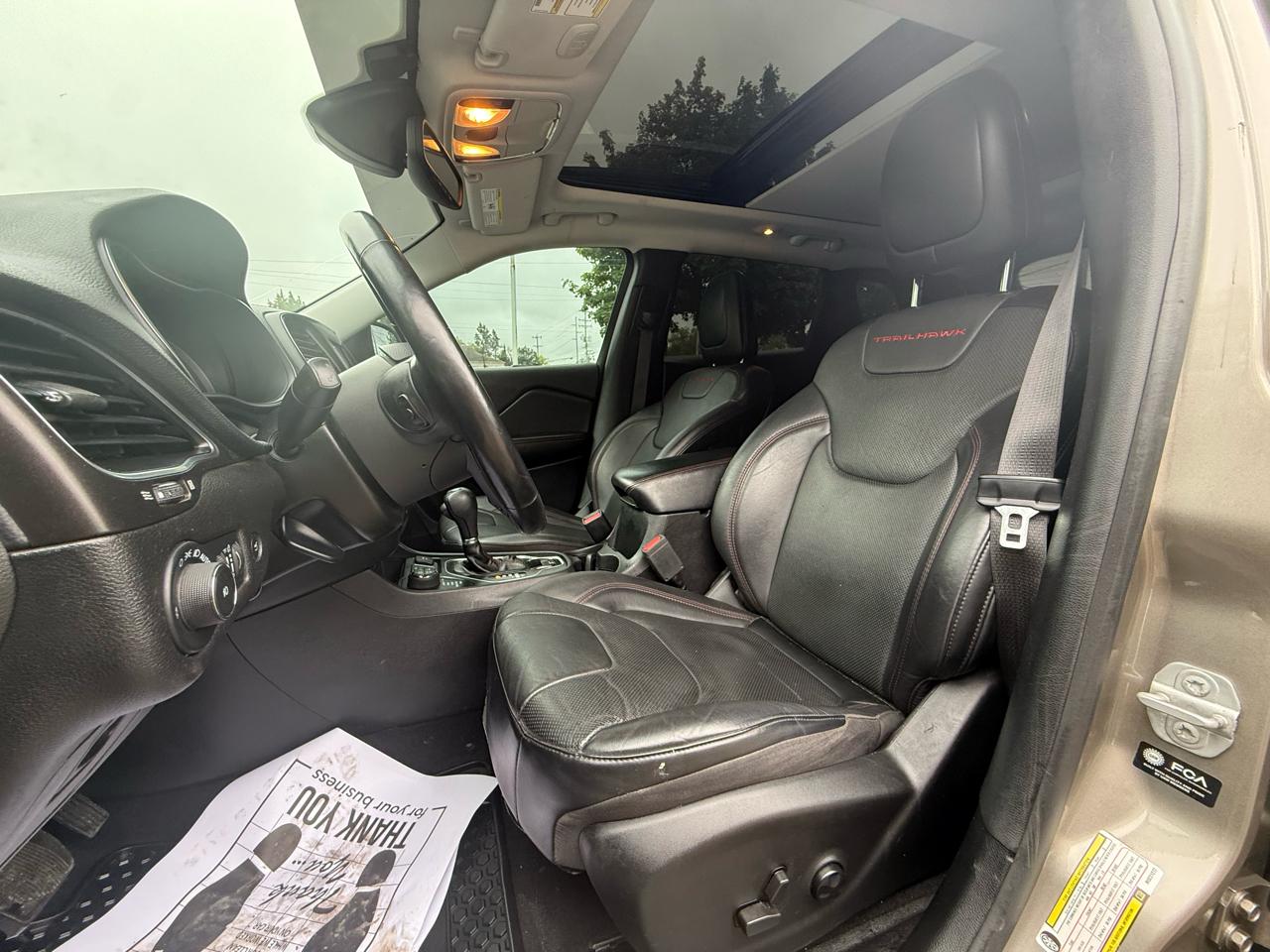 Jeep Cherokee  2021