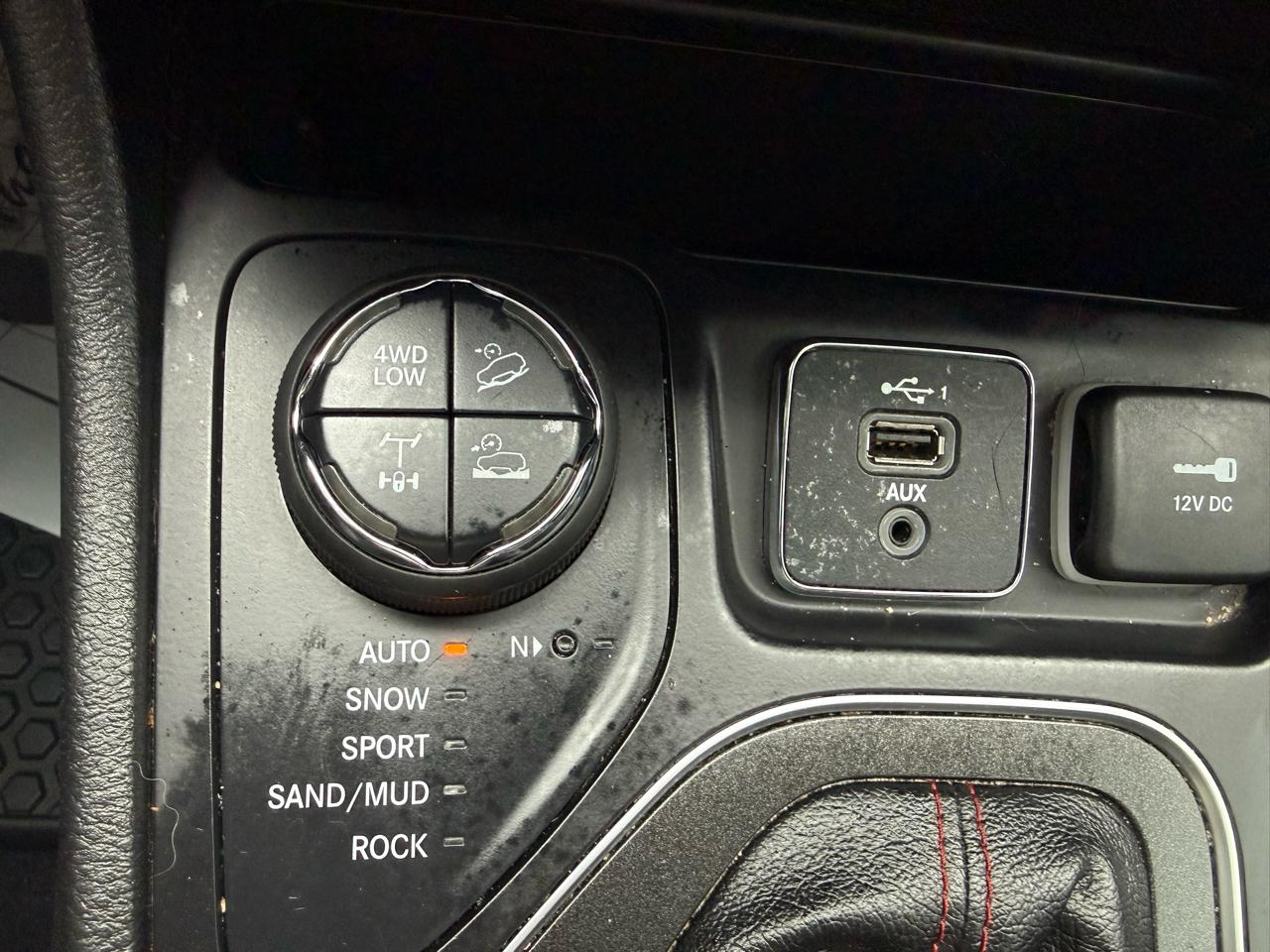 Jeep Cherokee  2021