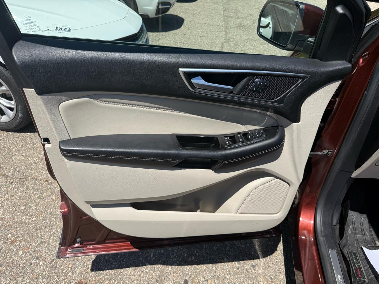 Ford Edge  2015