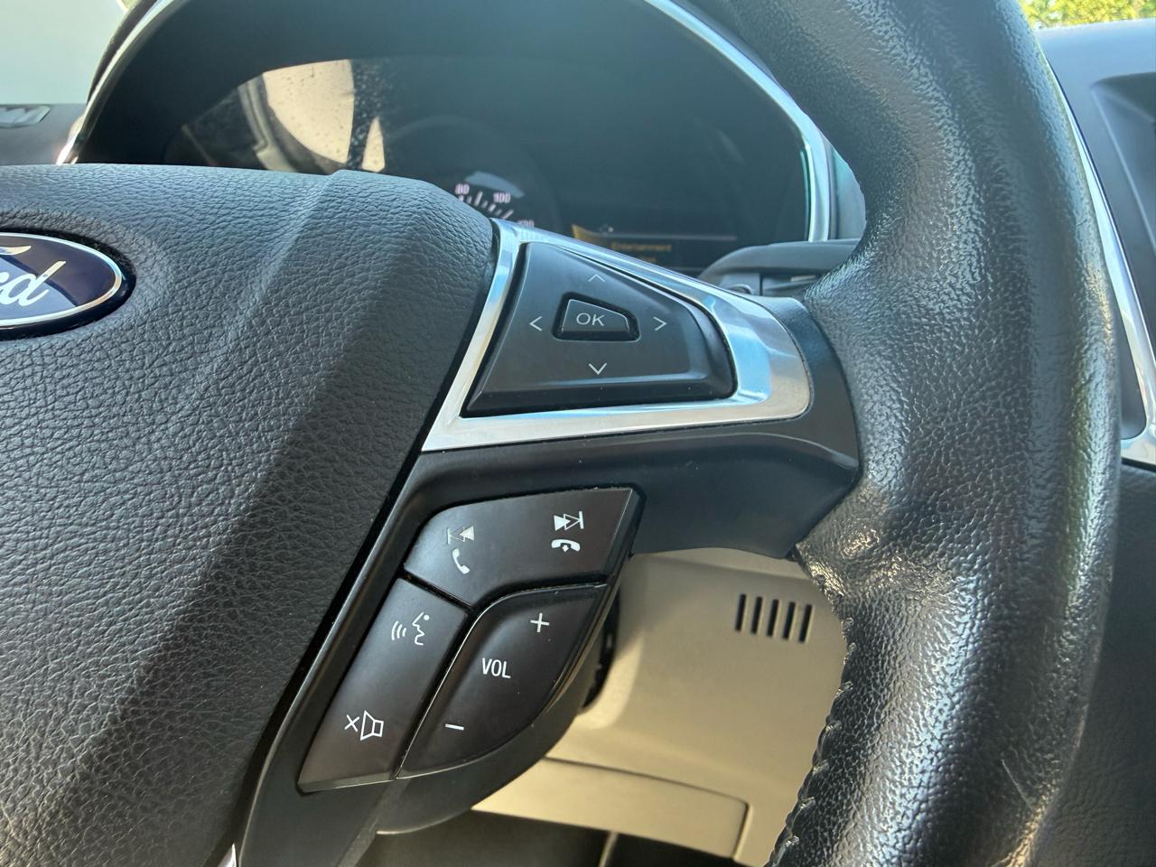 Ford Edge  2015