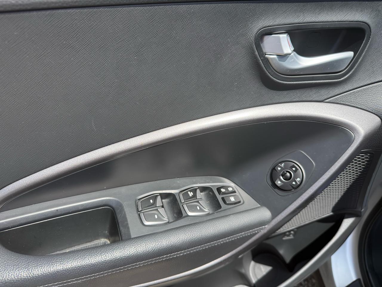 Hyundai Santa Fe  2013