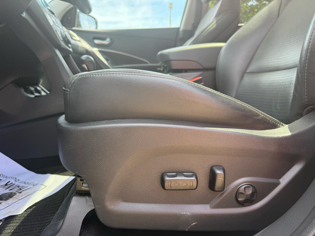 Hyundai Santa Fe  2013