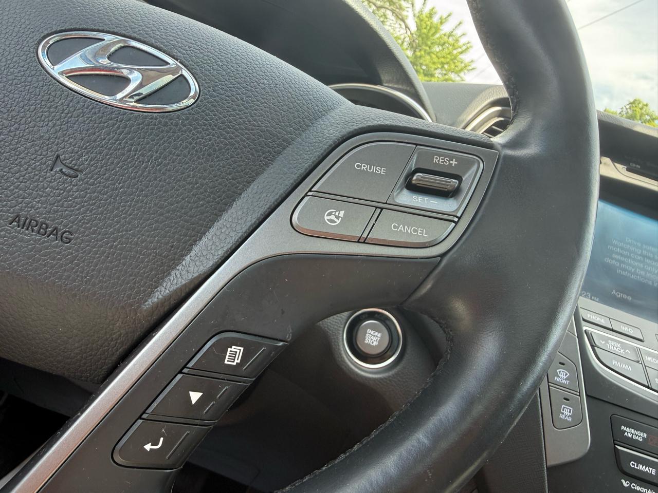 Hyundai Santa Fe  2013