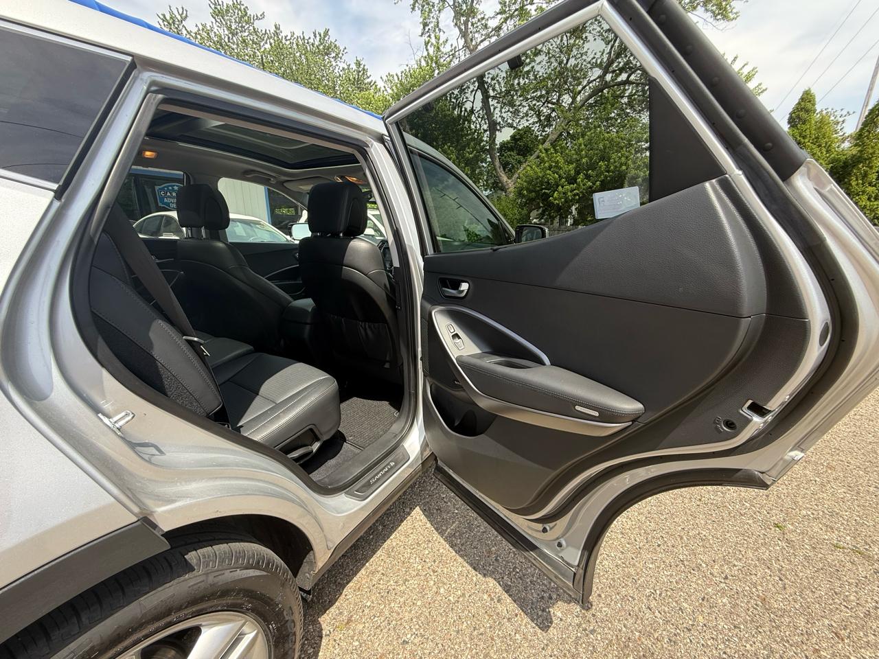 Hyundai Santa Fe  2013