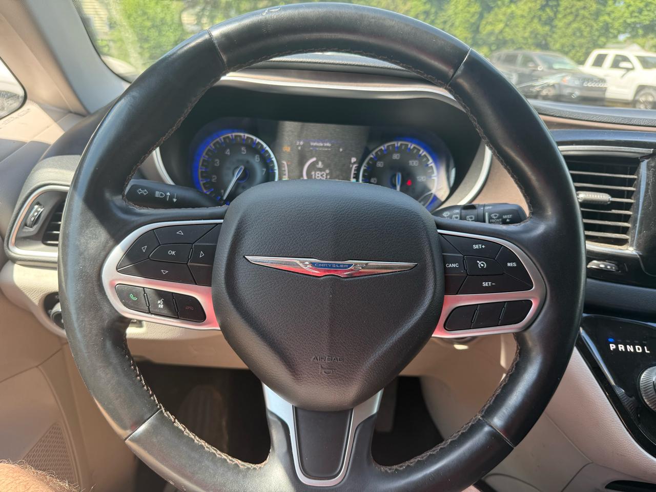Chrysler Pacifica  2018