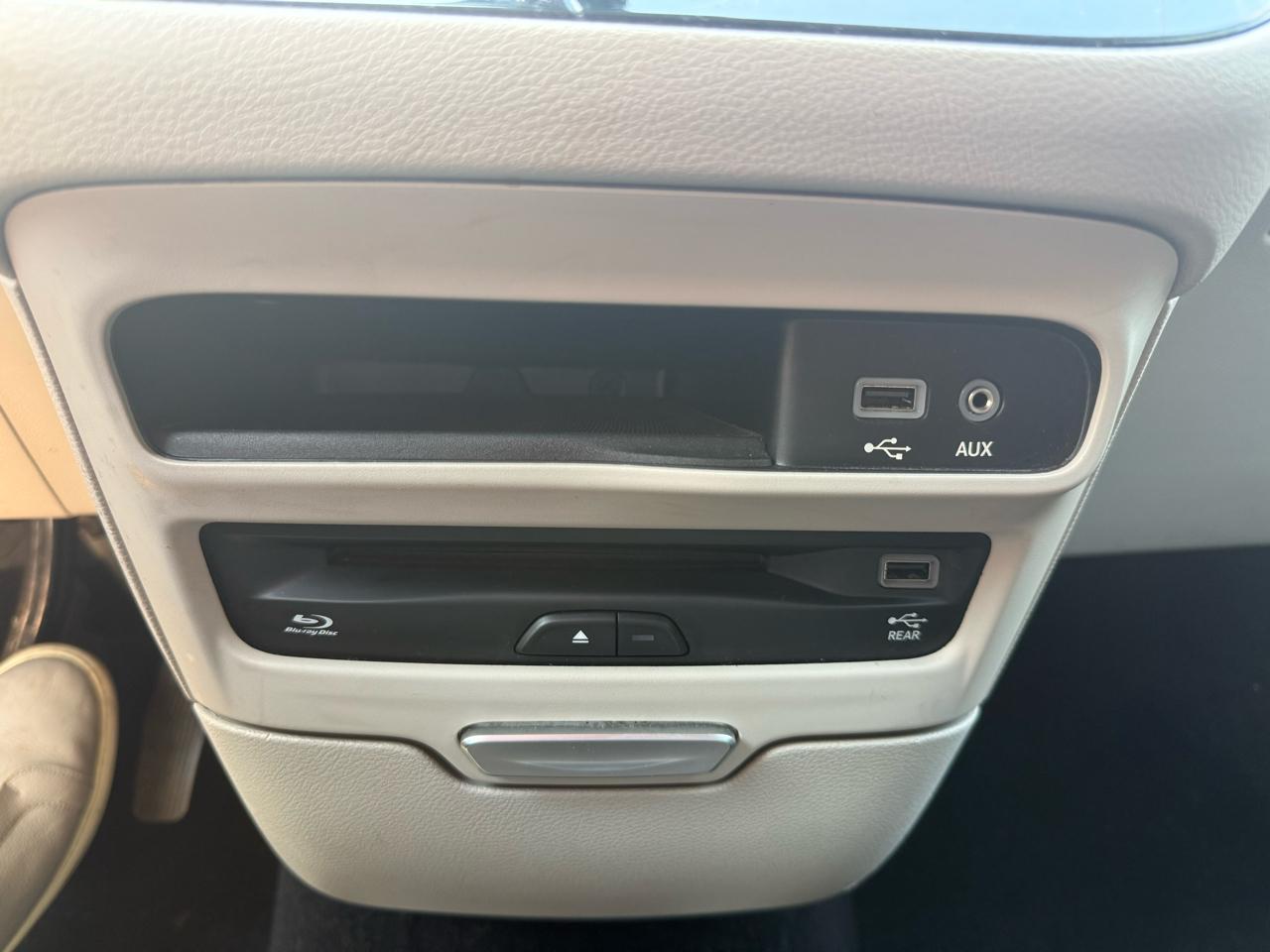 Chrysler Pacifica  2018