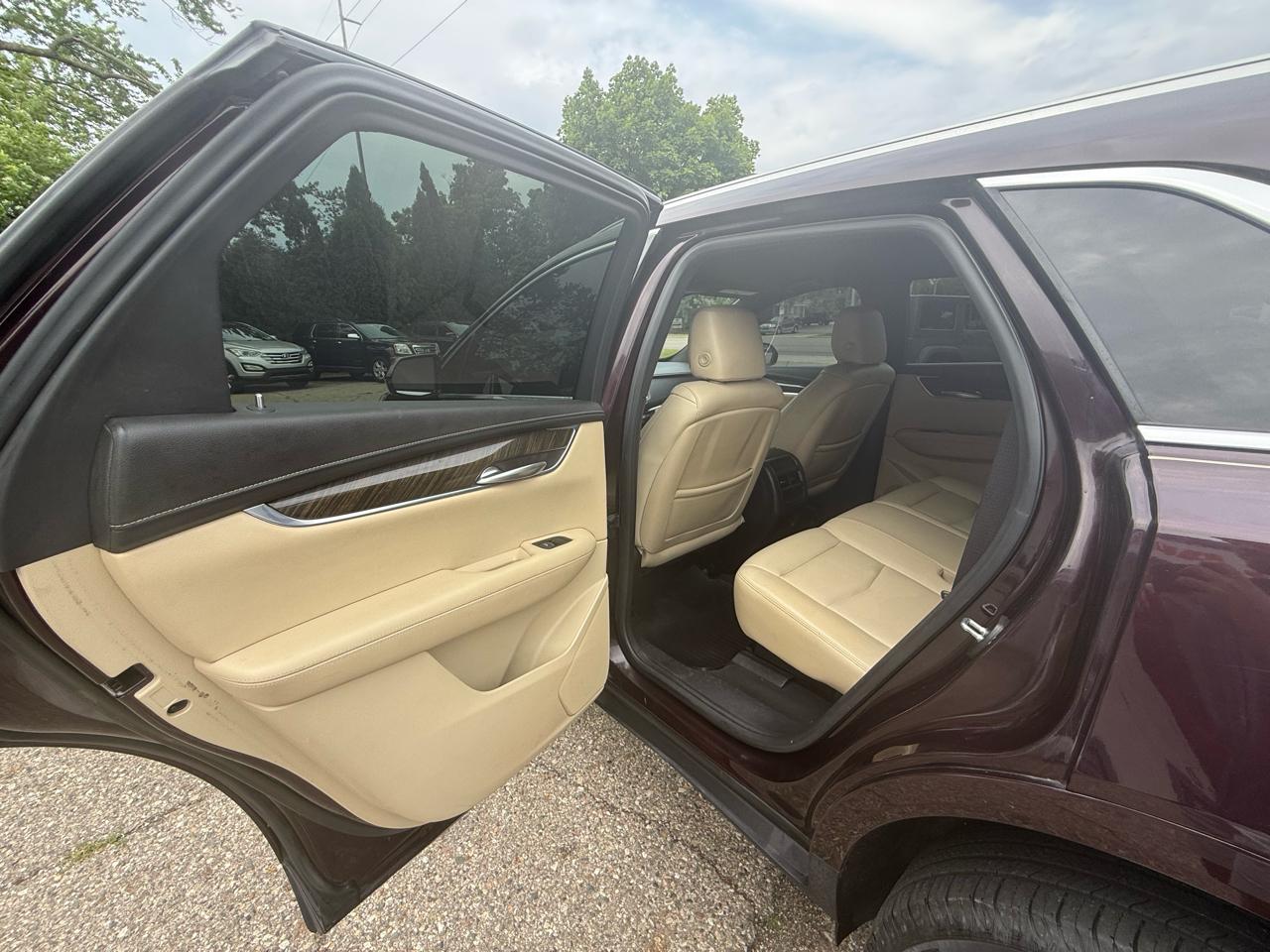 Cadillac XT5  2018