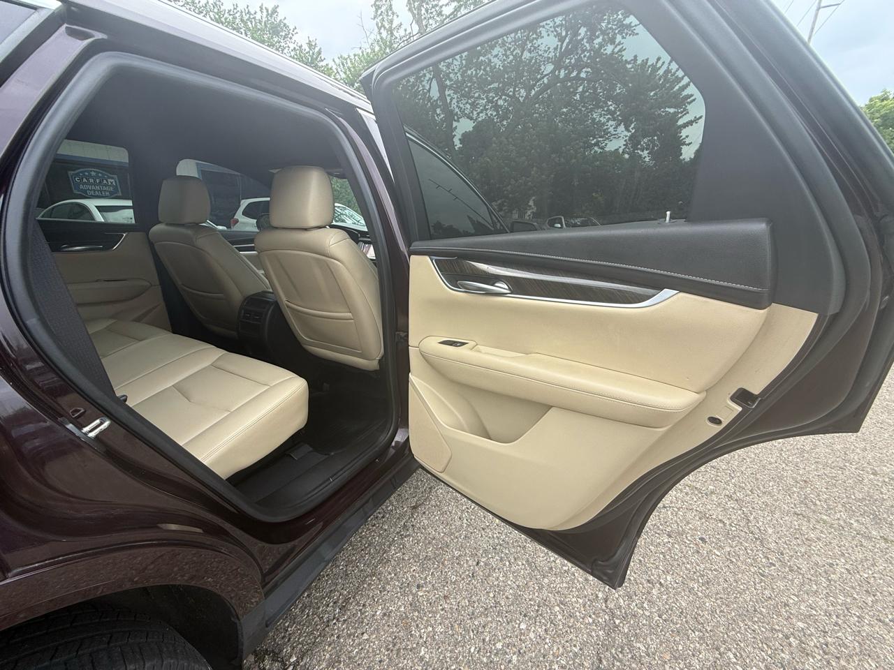 Cadillac XT5  2018