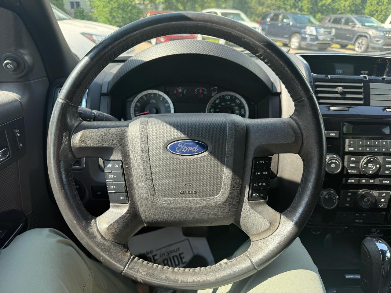 Ford Escape  2011