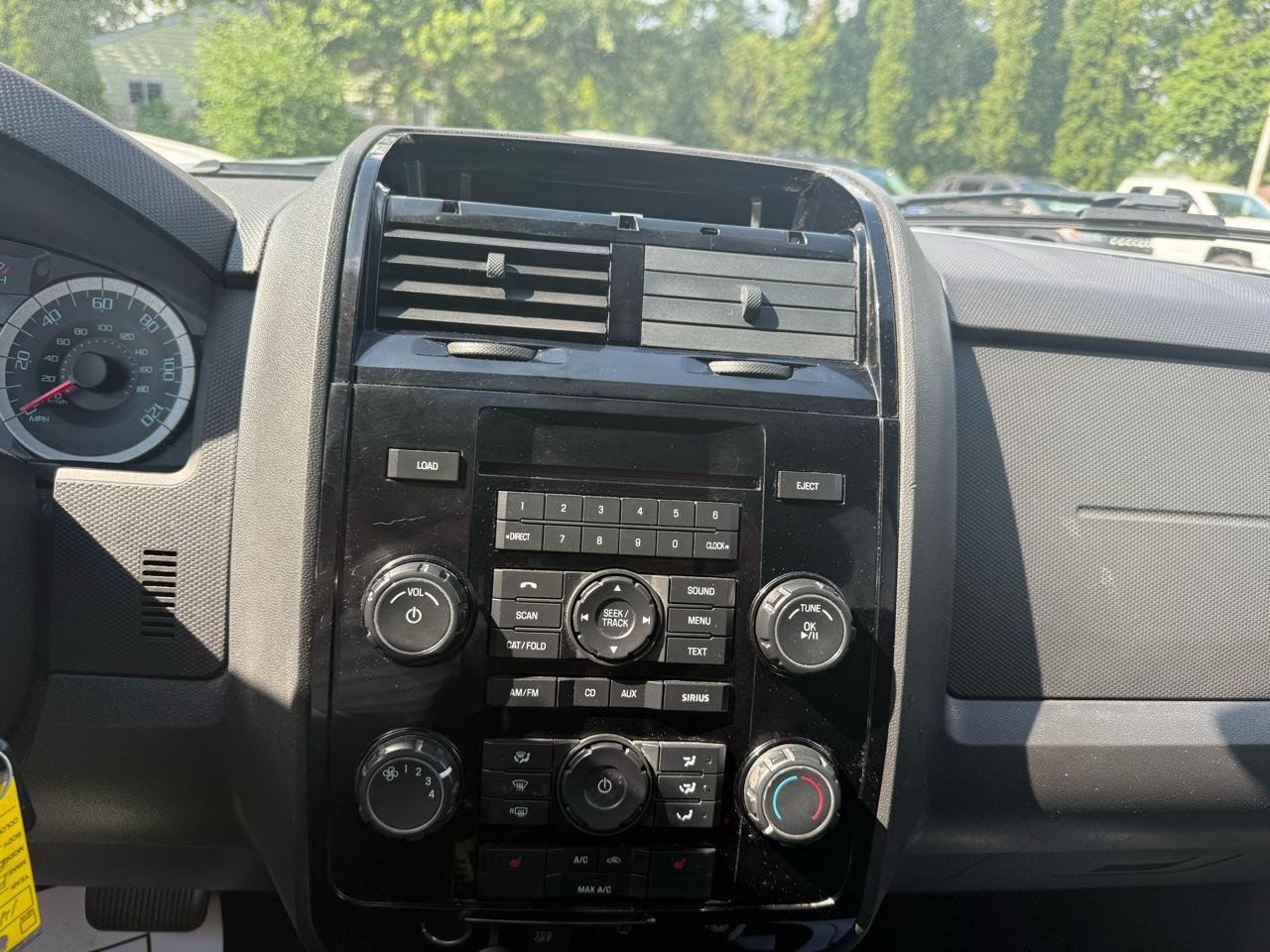 Ford Escape  2011