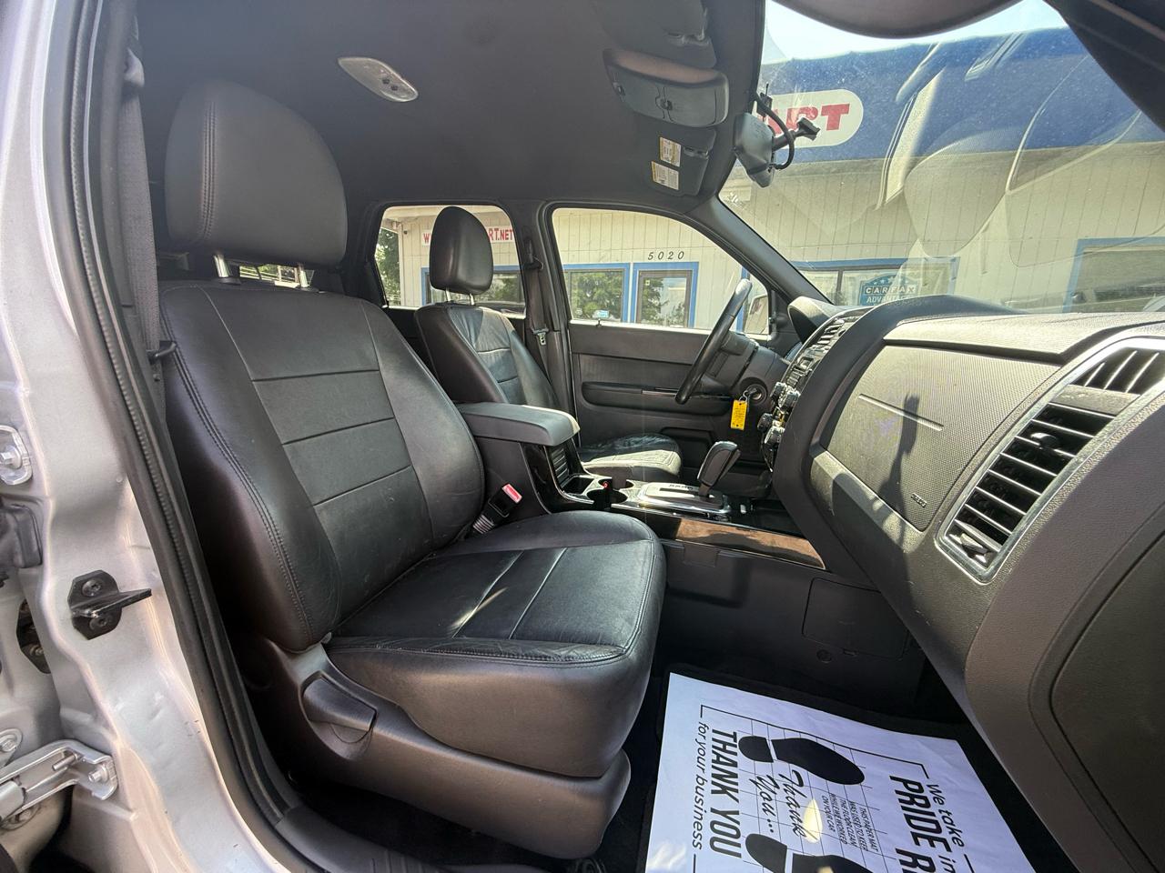 Ford Escape  2011