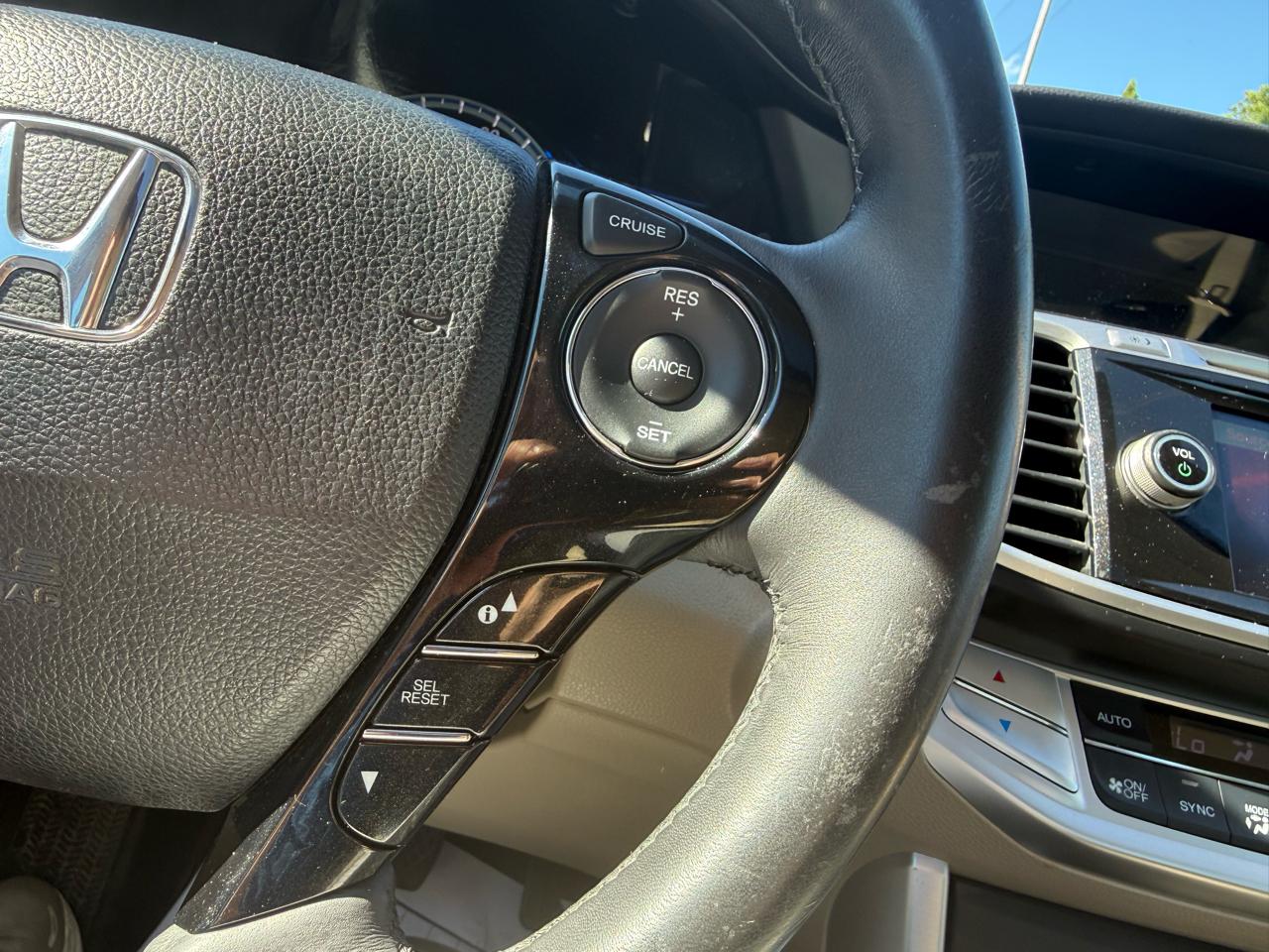 Honda Accord Hybrid  2015