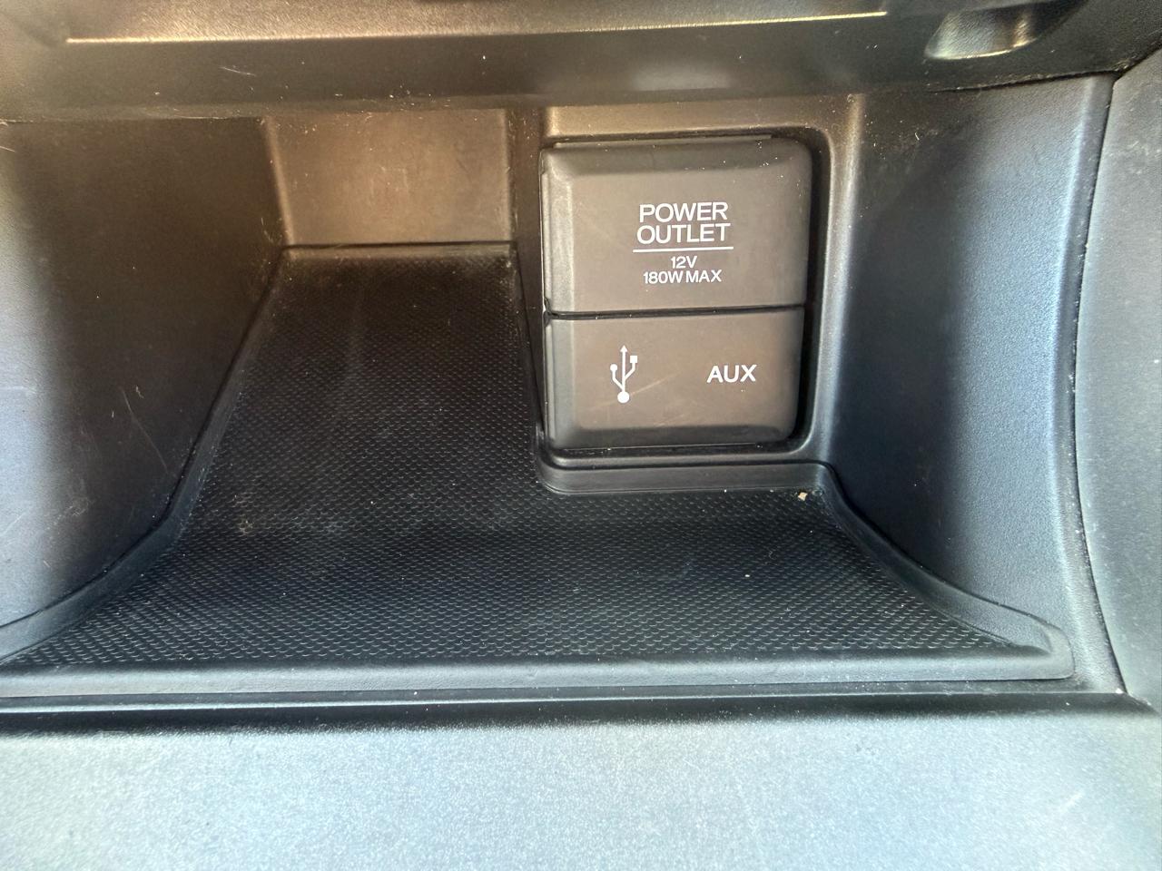 Honda Accord Hybrid  2015