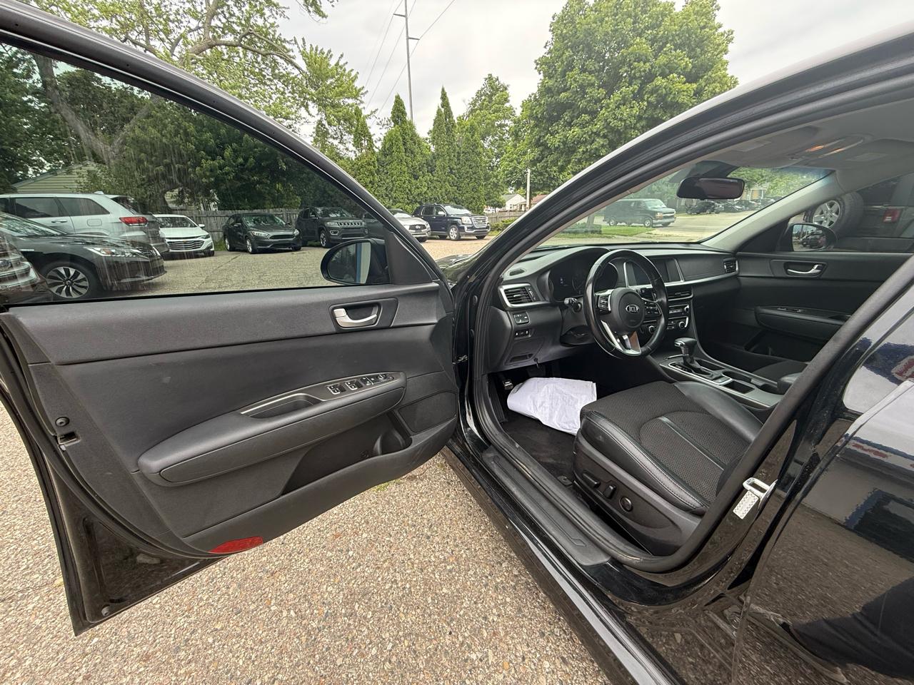 Kia Optima  2020